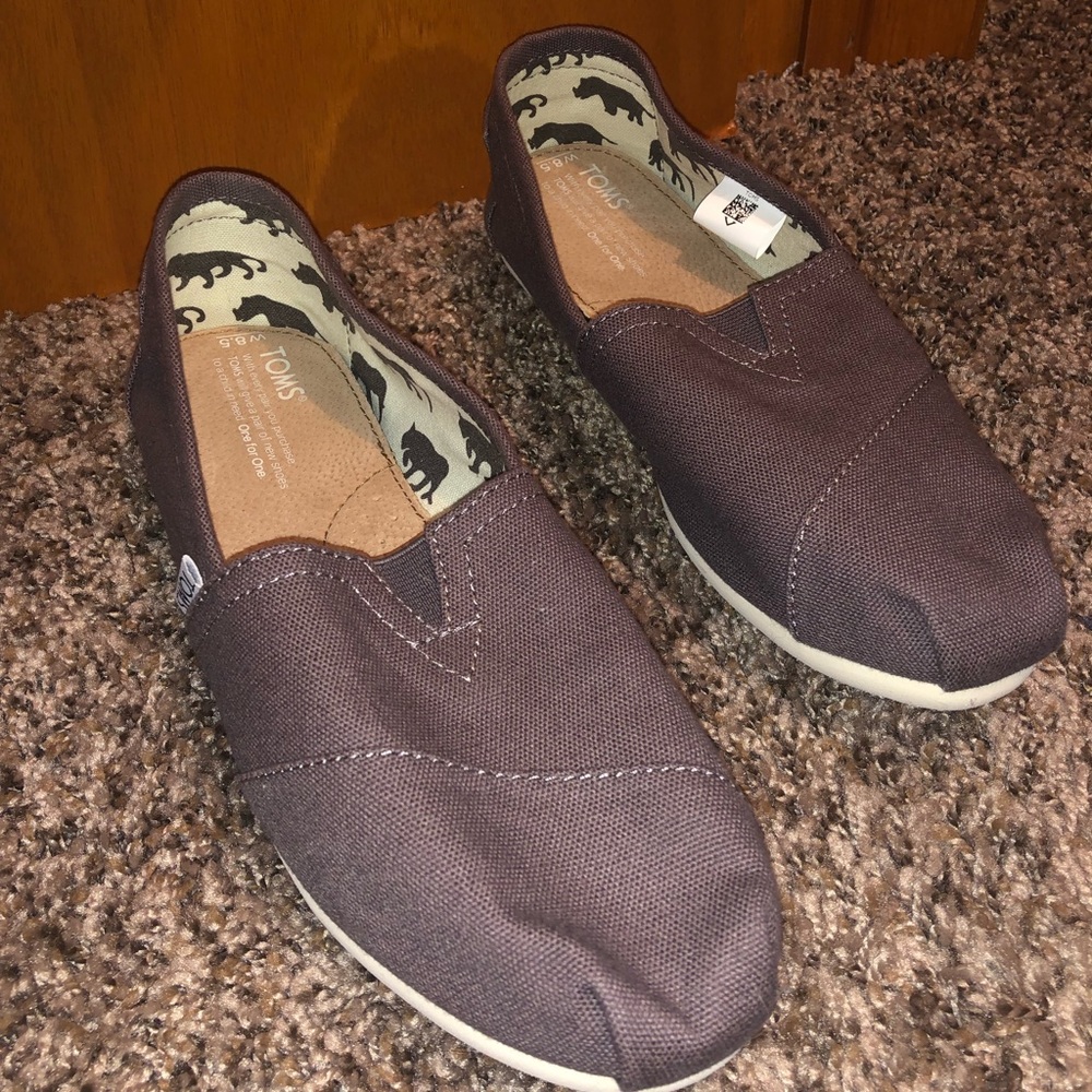 Brand New Toms.